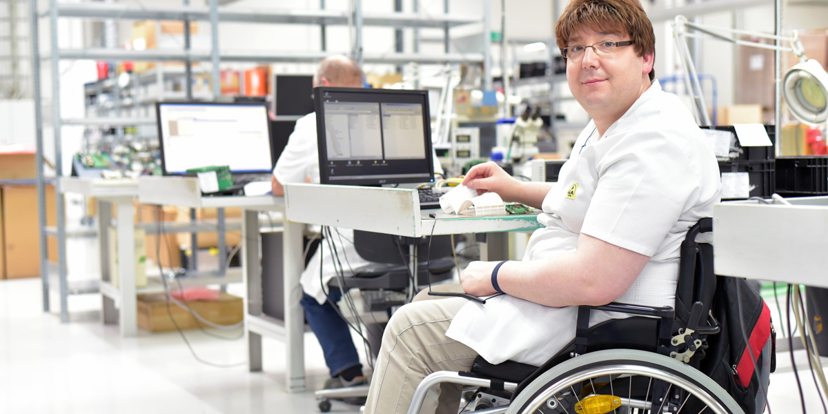 Bild: Symbolfoto Inklusion Arbeit und Beschäftigung Menschen mit Behinderungen, Foto: © industrieblick / Fotolia